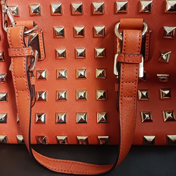 Michael Kors Medium Grayson Studded Satchel Orange - Picture 4 of 10